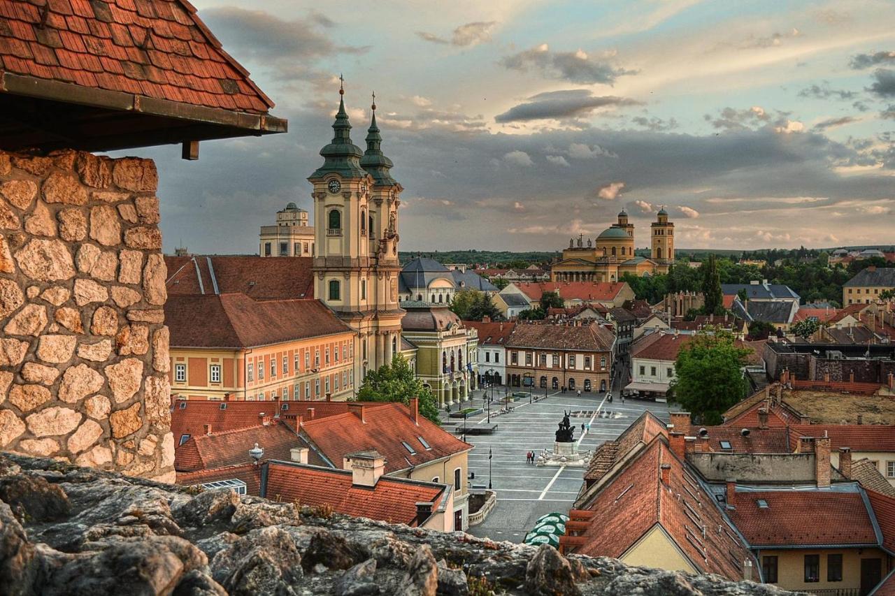 Panorama Panzio Hotel Eger Exterior photo